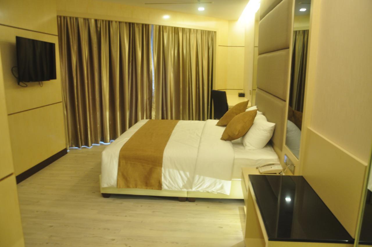 Geobay Hotel Johor Bahru Exteriör bild