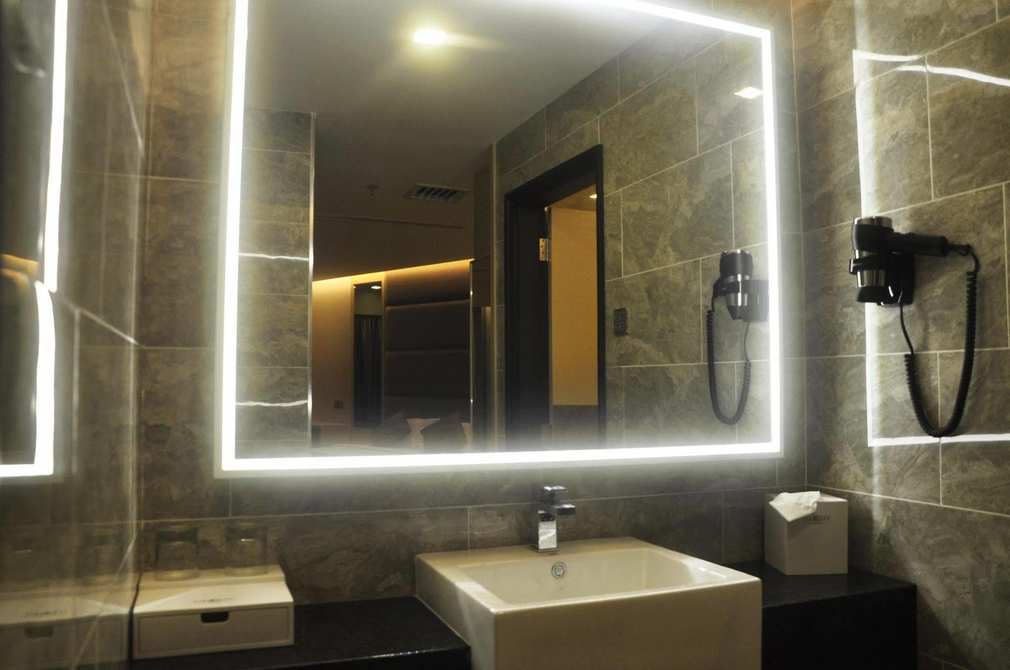 Geobay Hotel Johor Bahru Exteriör bild