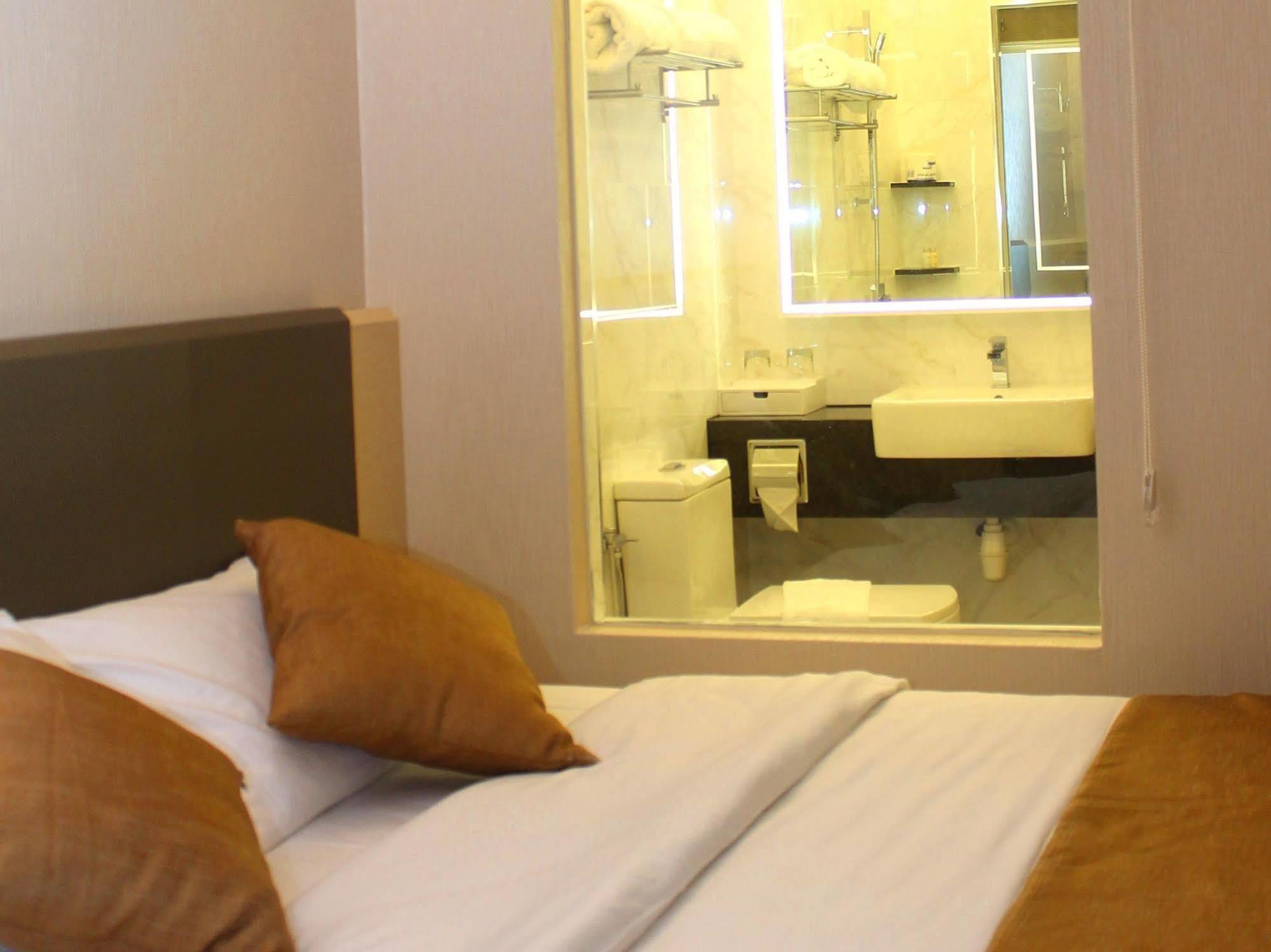 Geobay Hotel Johor Bahru Exteriör bild