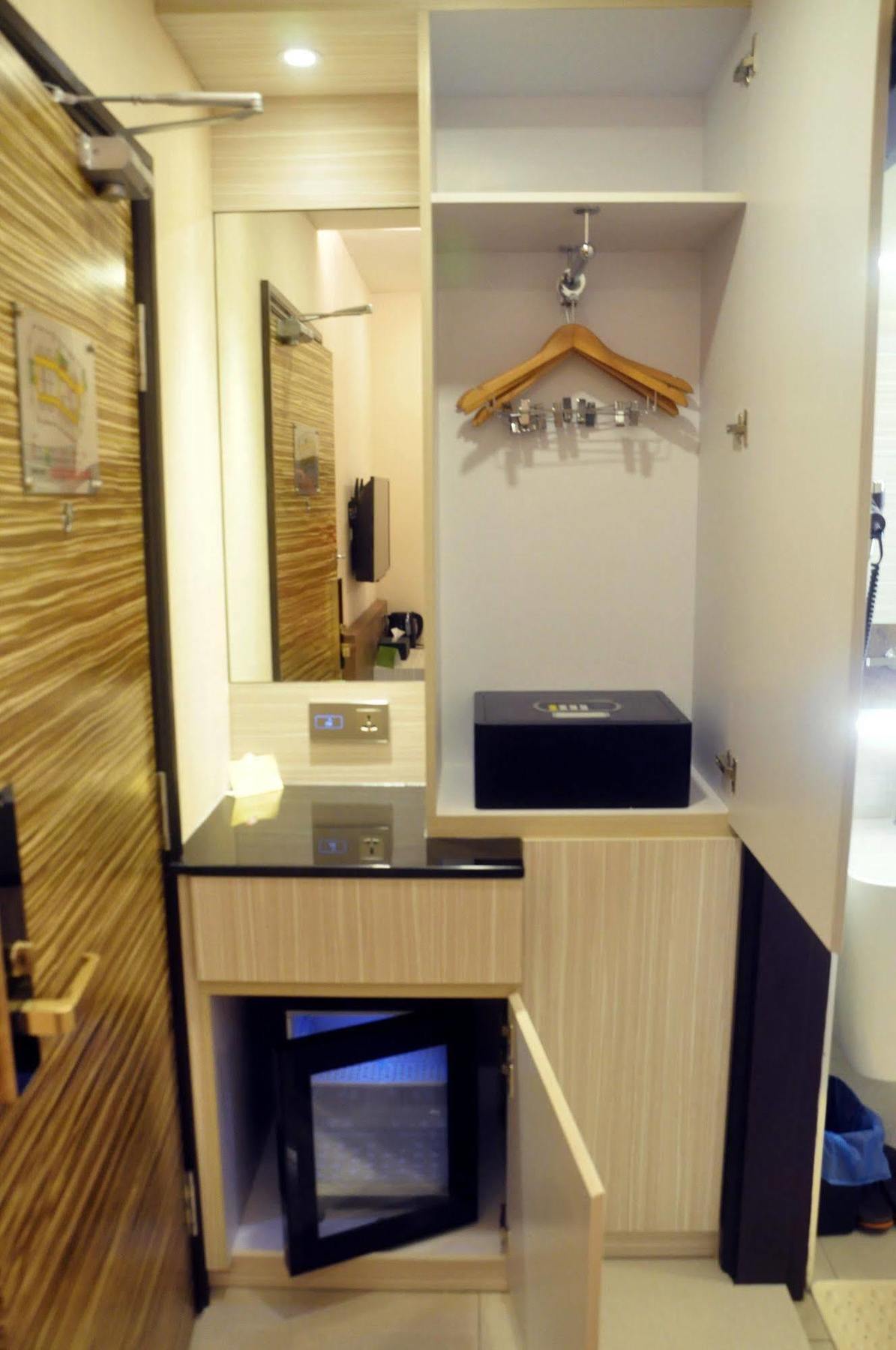 Geobay Hotel Johor Bahru Exteriör bild