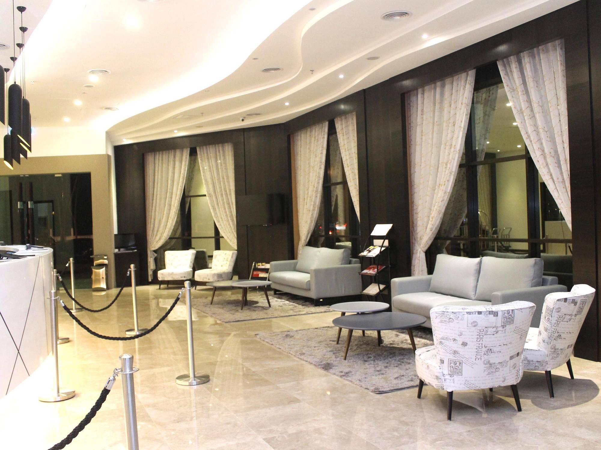 Geobay Hotel Johor Bahru Exteriör bild